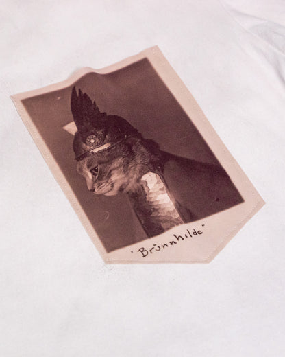 Brünnhilde — Dirty White Oversized Box Tee
